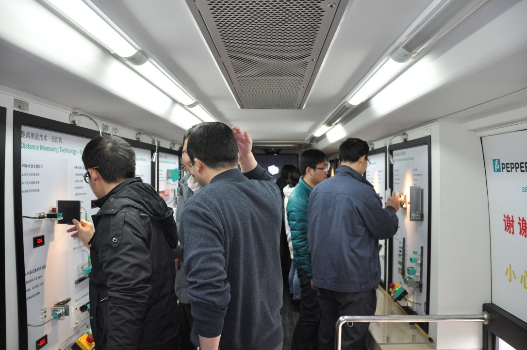 倍加福携多款传感器探访开云集团官网_开云集团（中国）公司-5.jpg